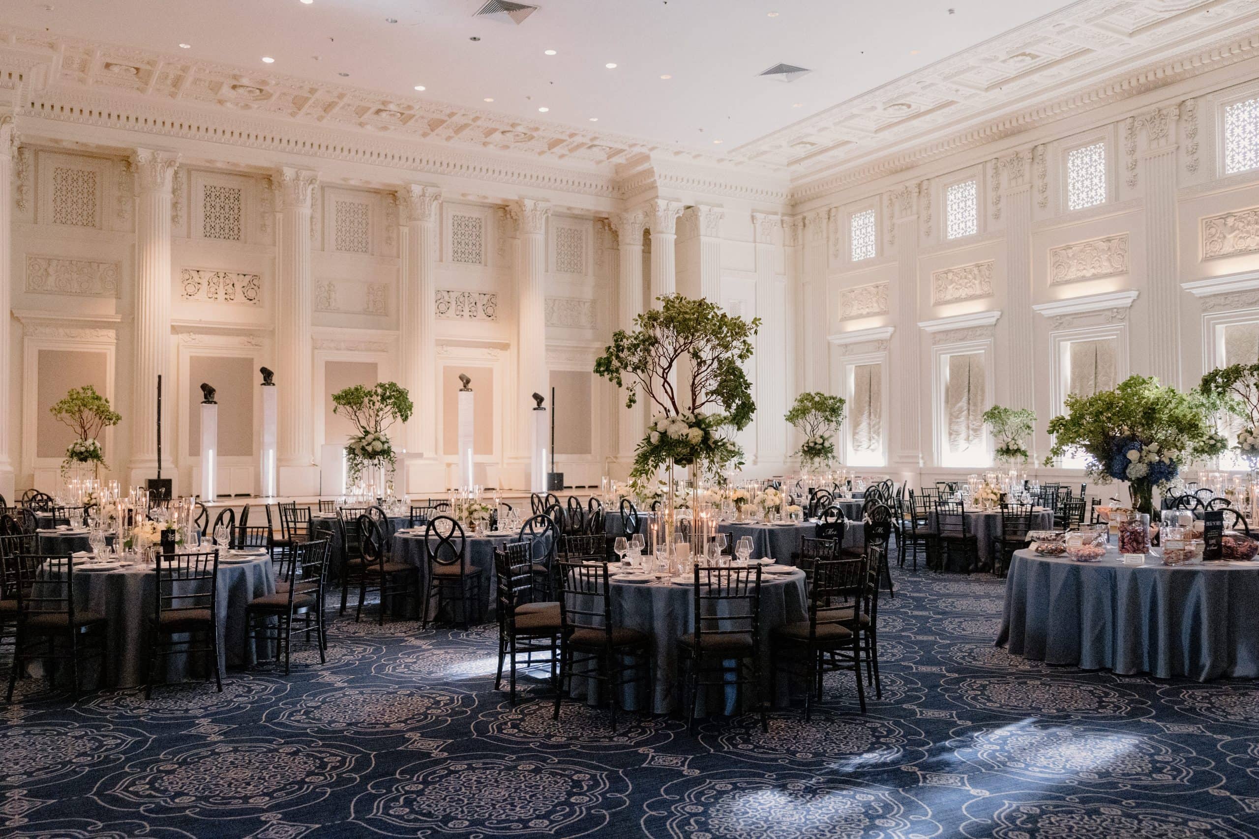 A gorgeous reception room in the Governor Ballroom at the Sentinel Hotel in Portland, OR.